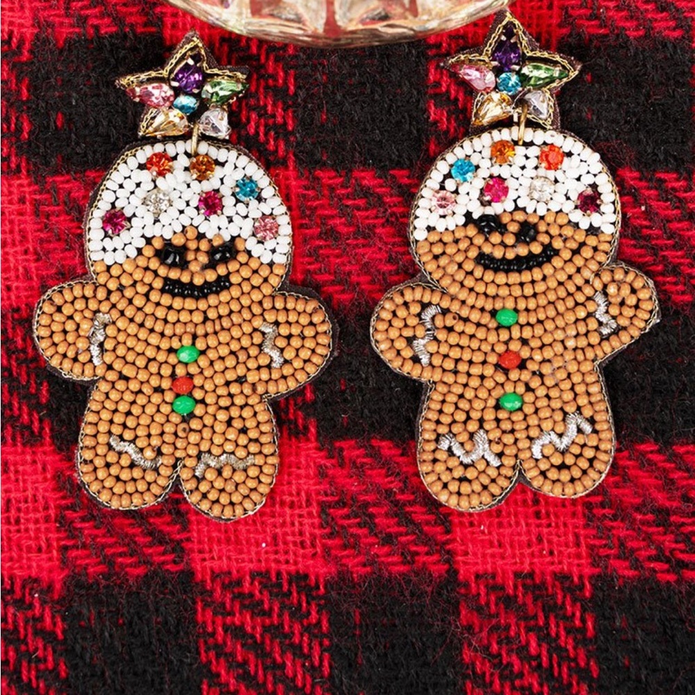 NWT Gingerbread Holiday Beaded Jewel Earrings